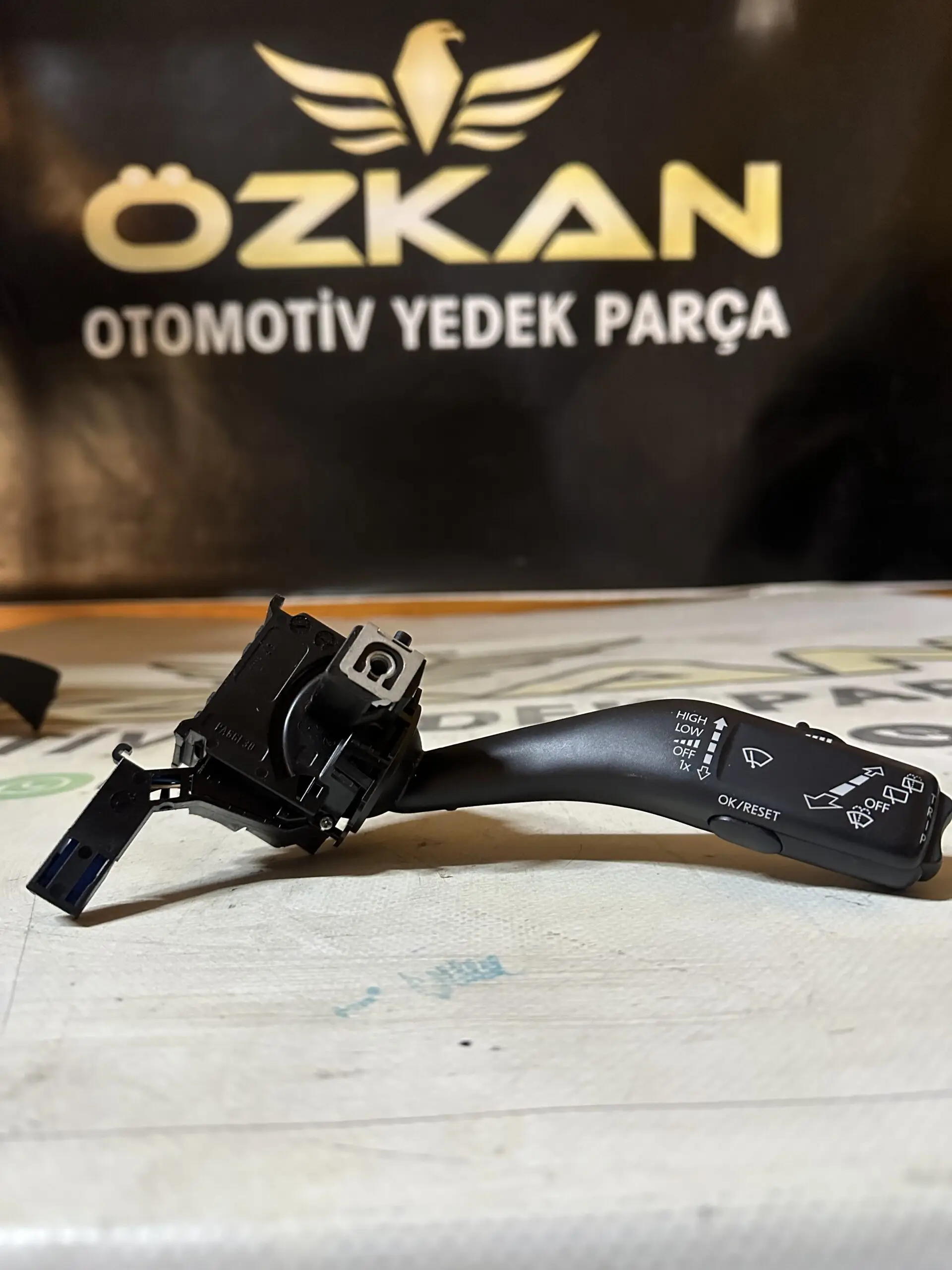 1K0953519J , Silgi Silecek Kolu , VW Skoda Seat